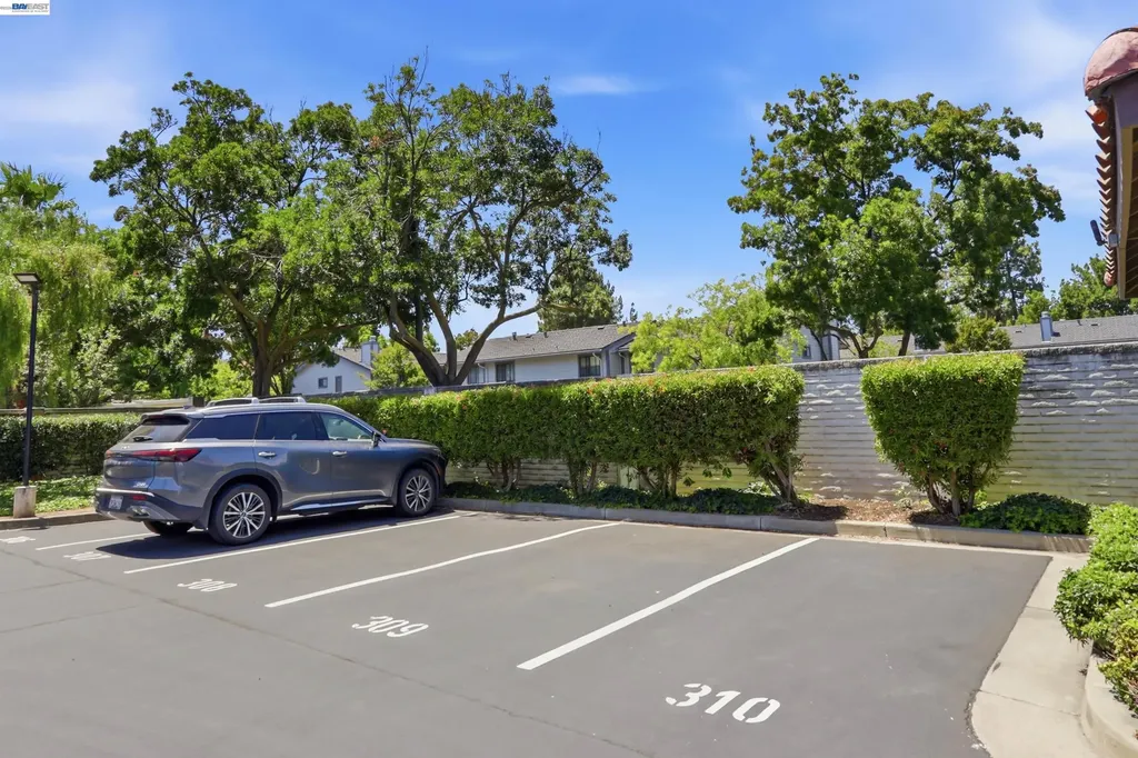 39821 Cedar Boulevard Newark CA 94560
