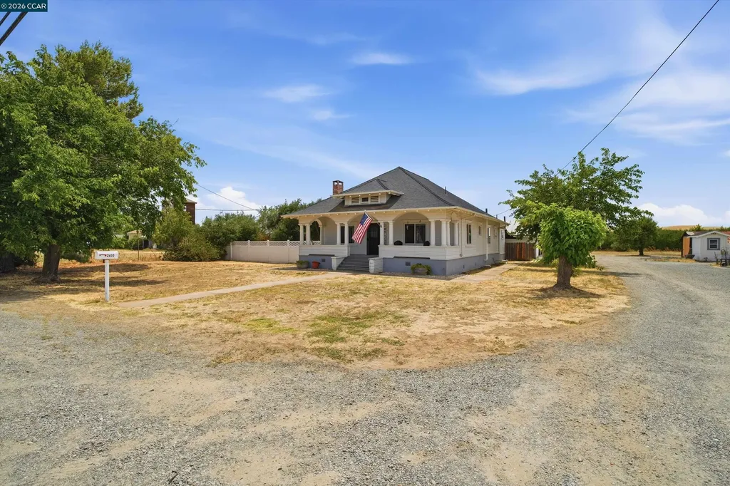 2930 Camino Diablo Byron CA 94514