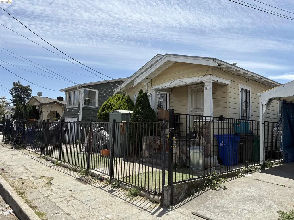 7333 Weld Street Oakland CA 94621