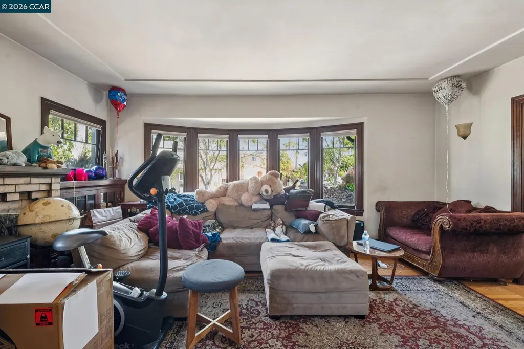 1242 Hopkins Street Berkeley CA 94707