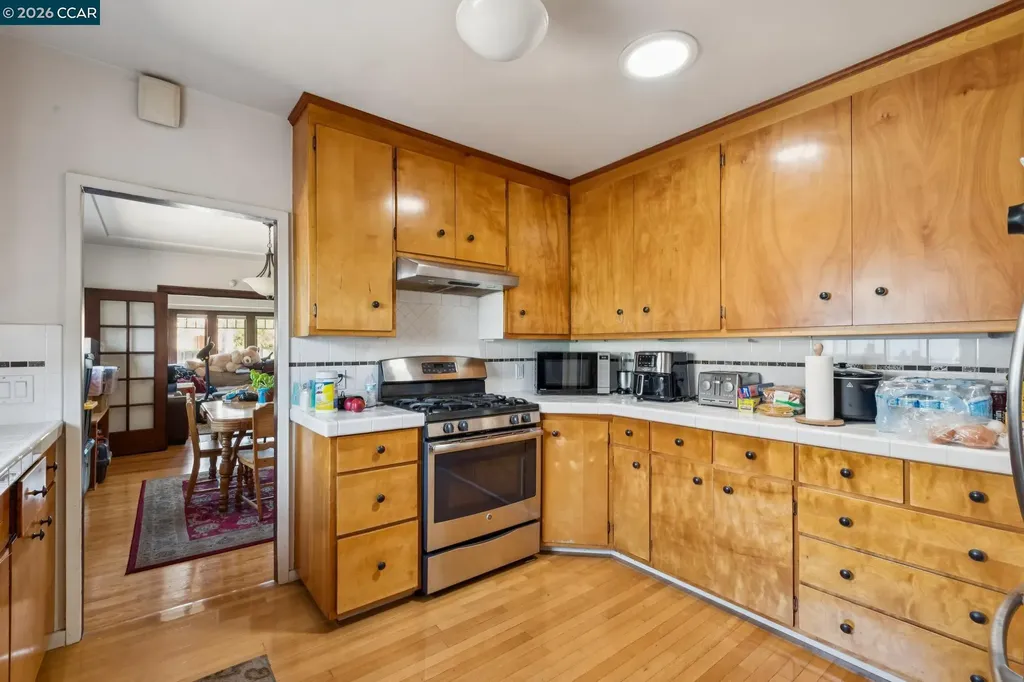 1242 Hopkins Street Berkeley CA 94707