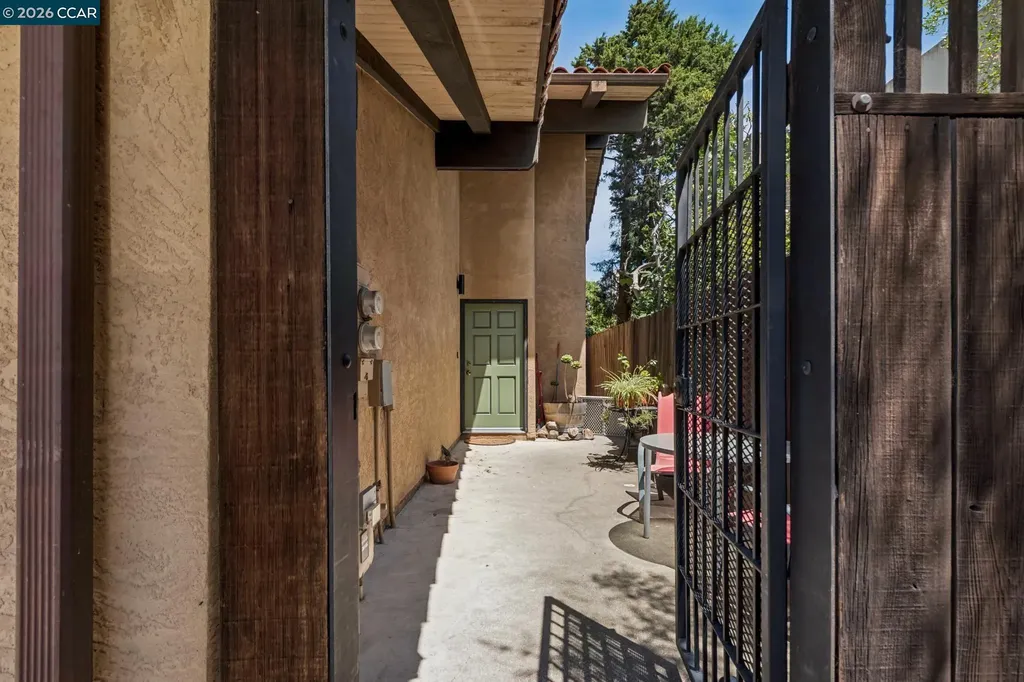 1242 Hopkins Street Berkeley CA 94707