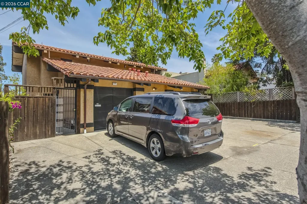 1242 Hopkins Street Berkeley CA 94707