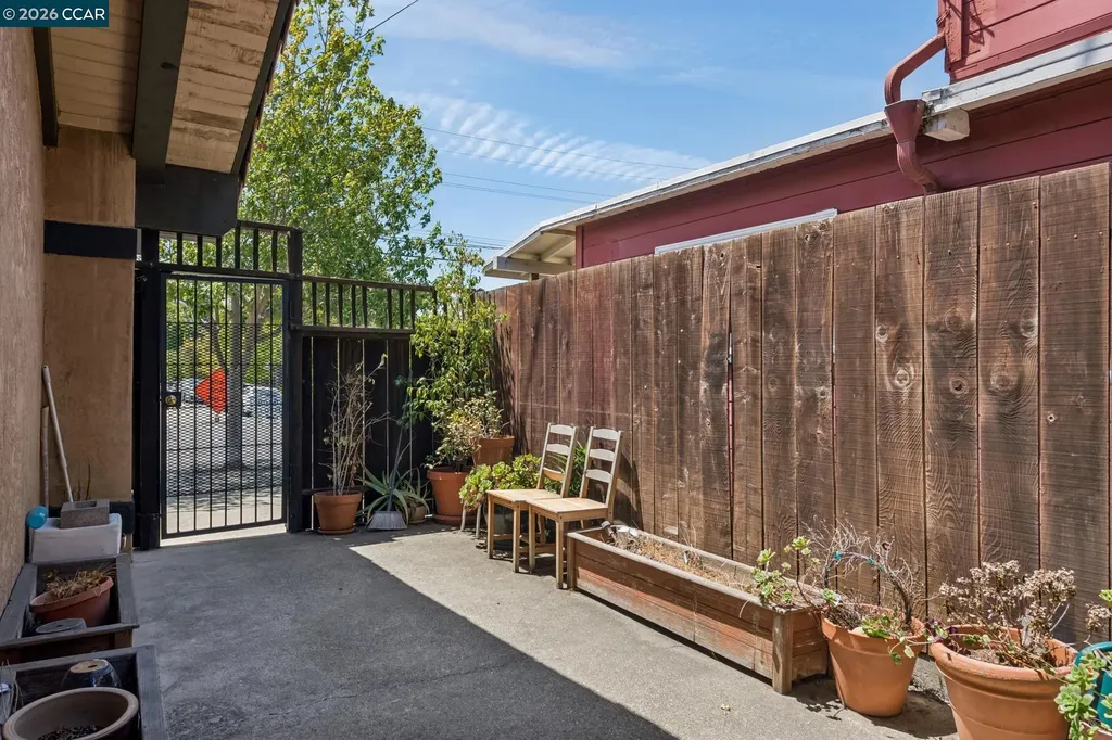 1242 Hopkins Street Berkeley CA 94707