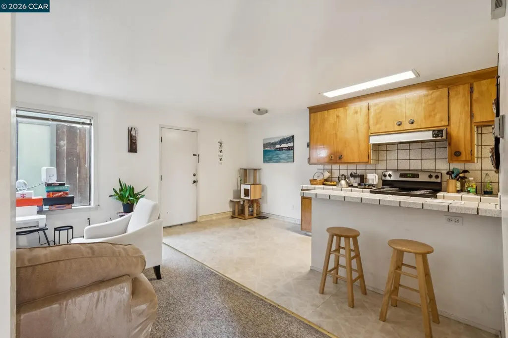 1242 Hopkins Street Berkeley CA 94707