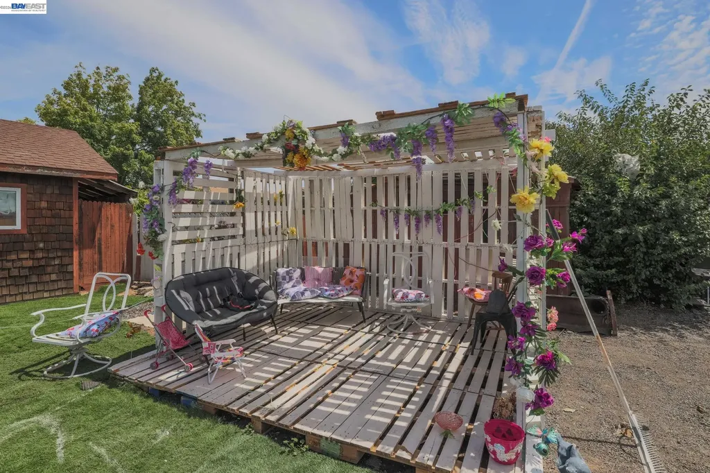 20 Kessler Lane Oakley CA 94561