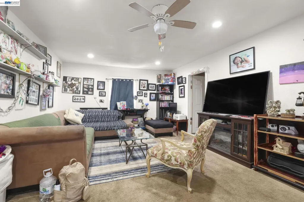 20 Kessler Lane Oakley CA 94561