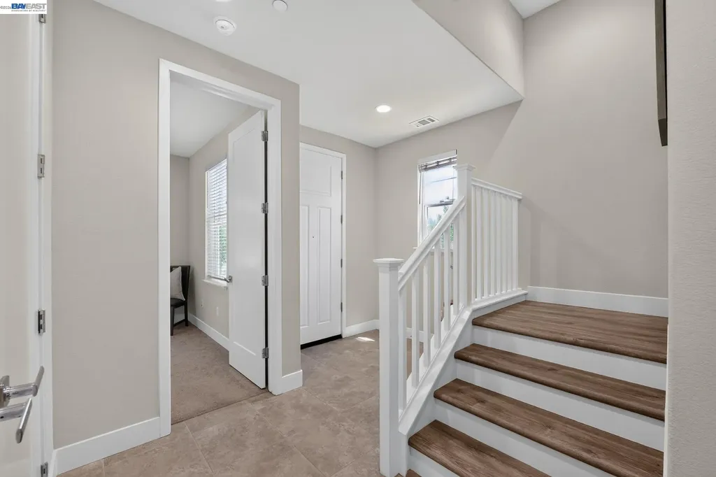 4359 Mono Vista Street Dublin CA 94568