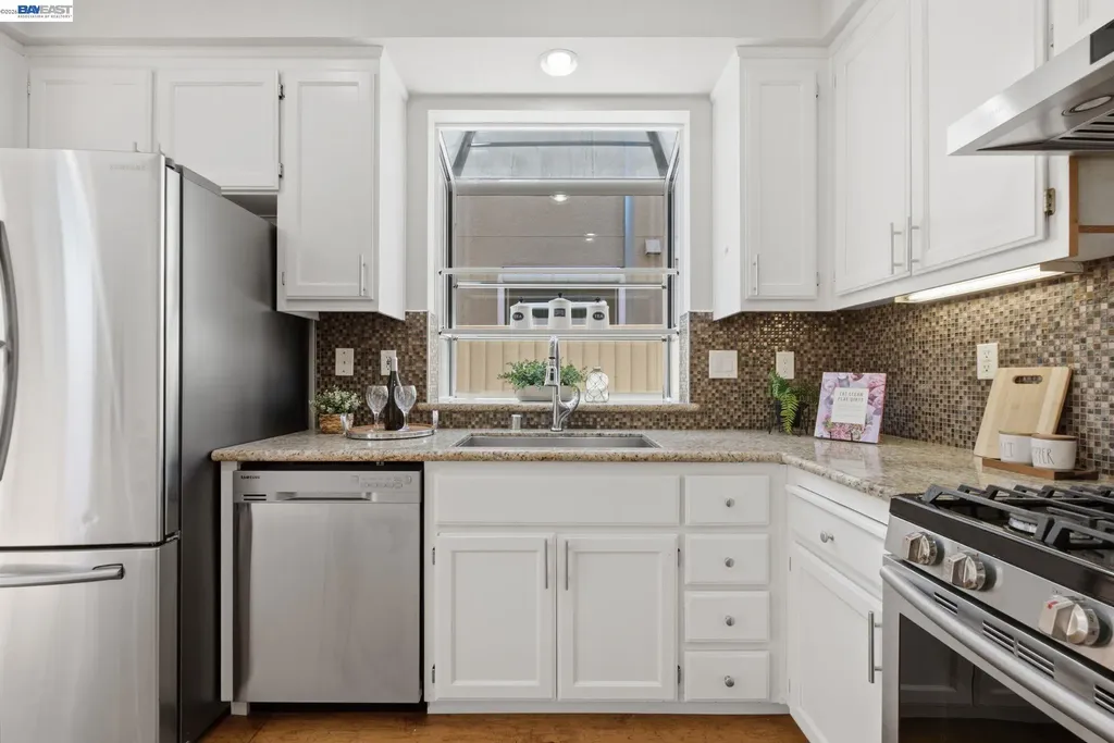 106 Accolade Drive San Leandro CA 94577