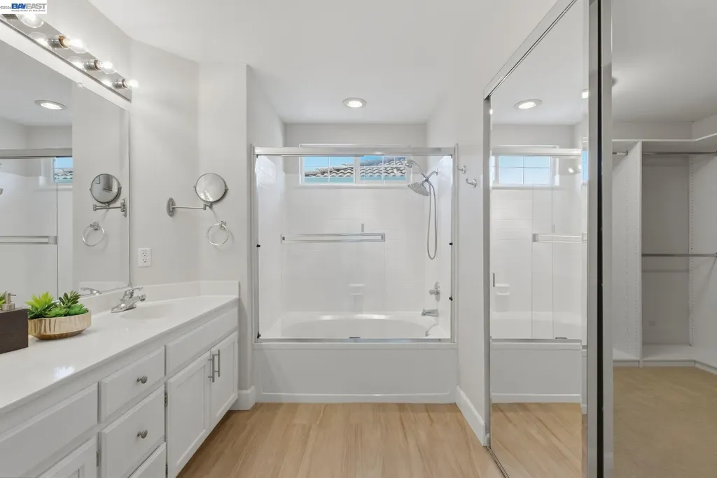 106 Accolade Drive San Leandro CA 94577