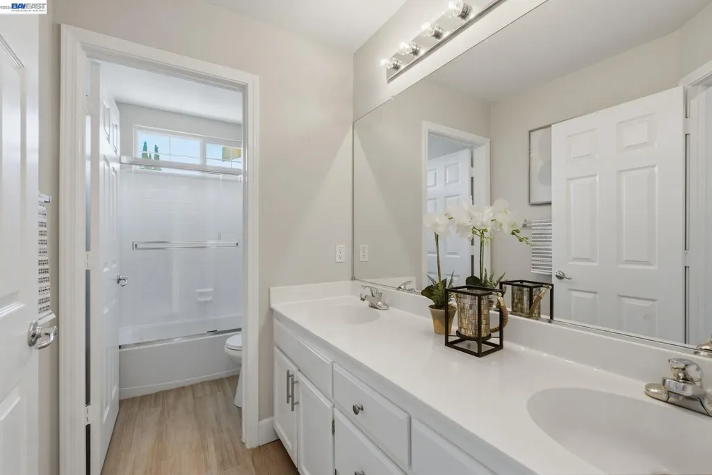 106 Accolade Drive San Leandro CA 94577