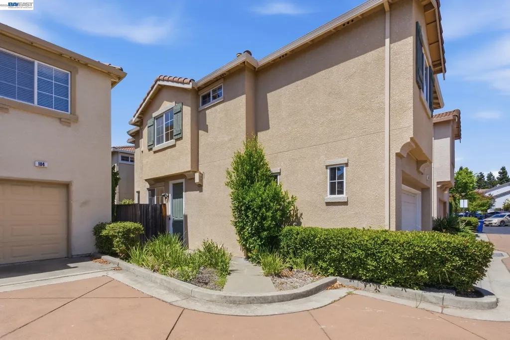 106 Accolade Drive San Leandro CA 94577