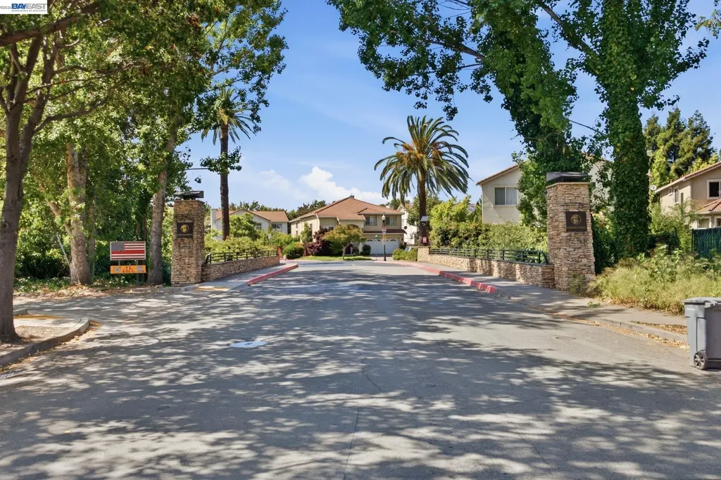 106 Accolade Drive San Leandro CA 94577