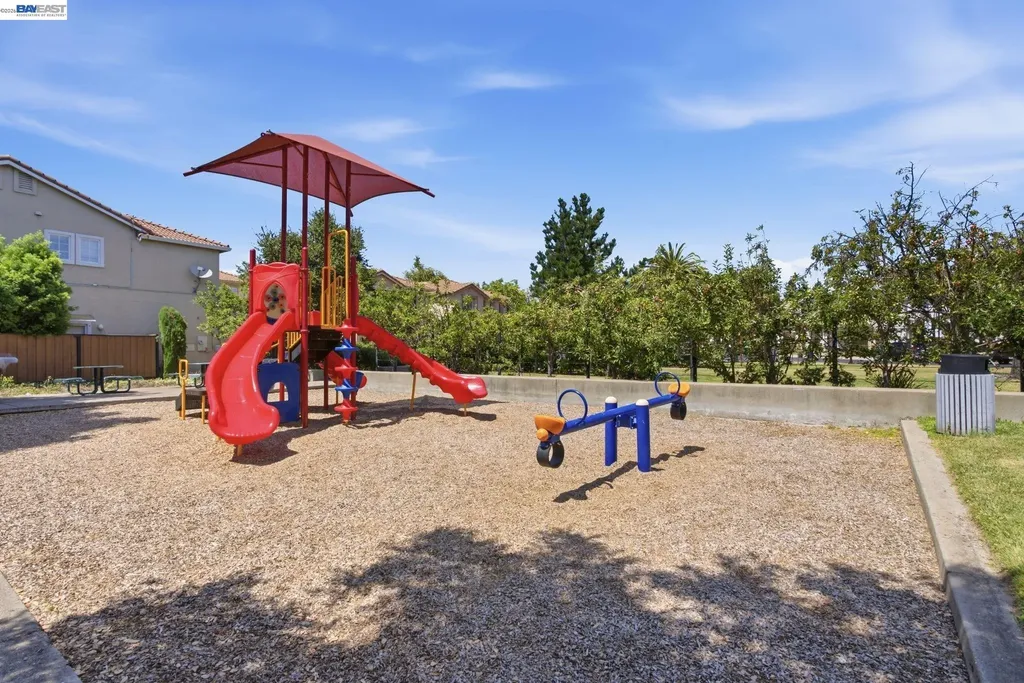 106 Accolade Drive San Leandro CA 94577