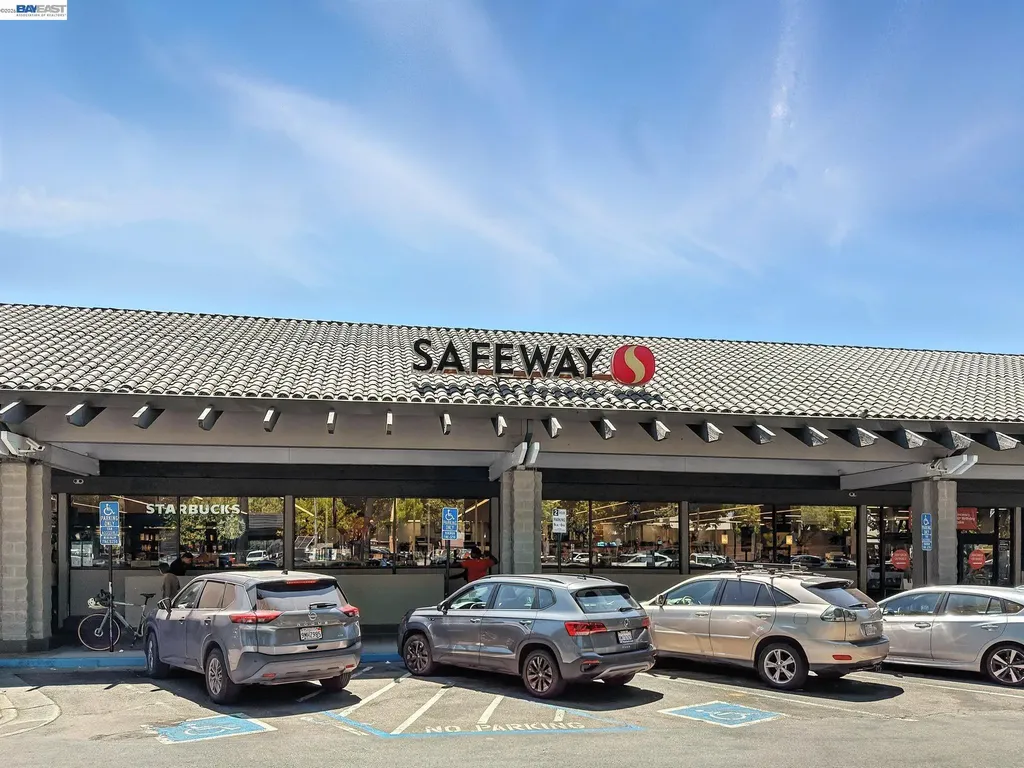 106 Accolade Drive San Leandro CA 94577