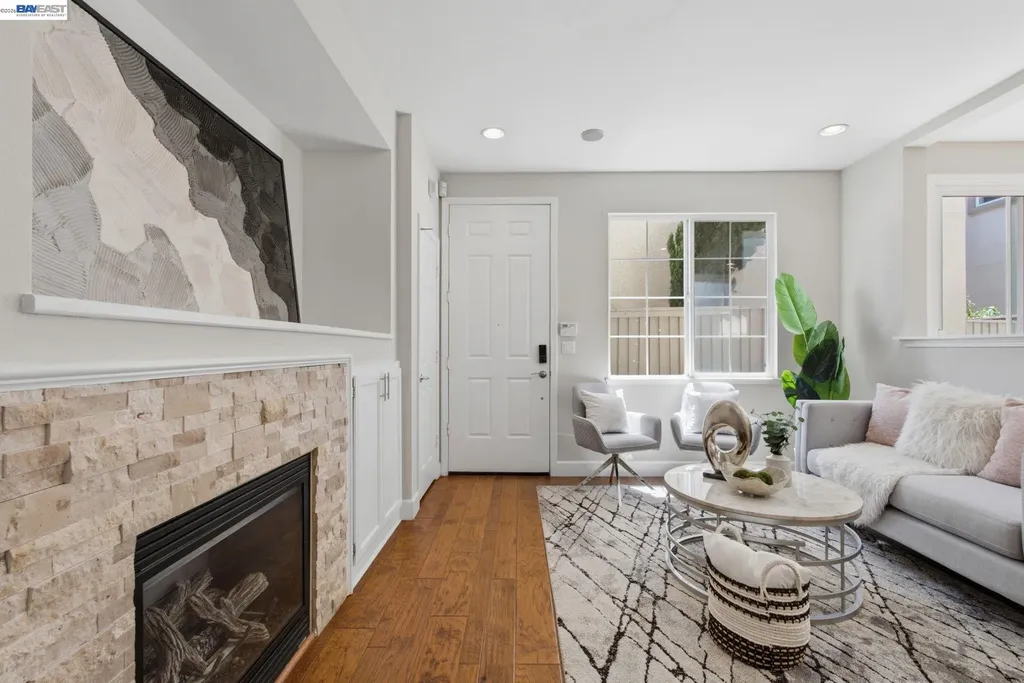 106 Accolade Drive San Leandro CA 94577