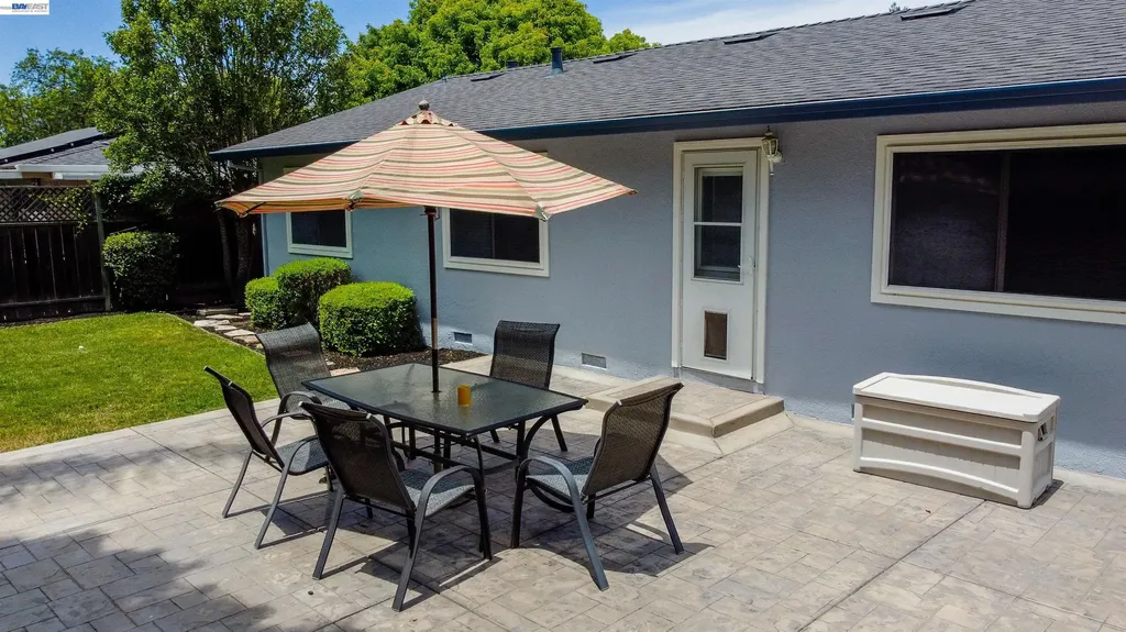 4094 Cristobal Way Pleasanton CA 94566