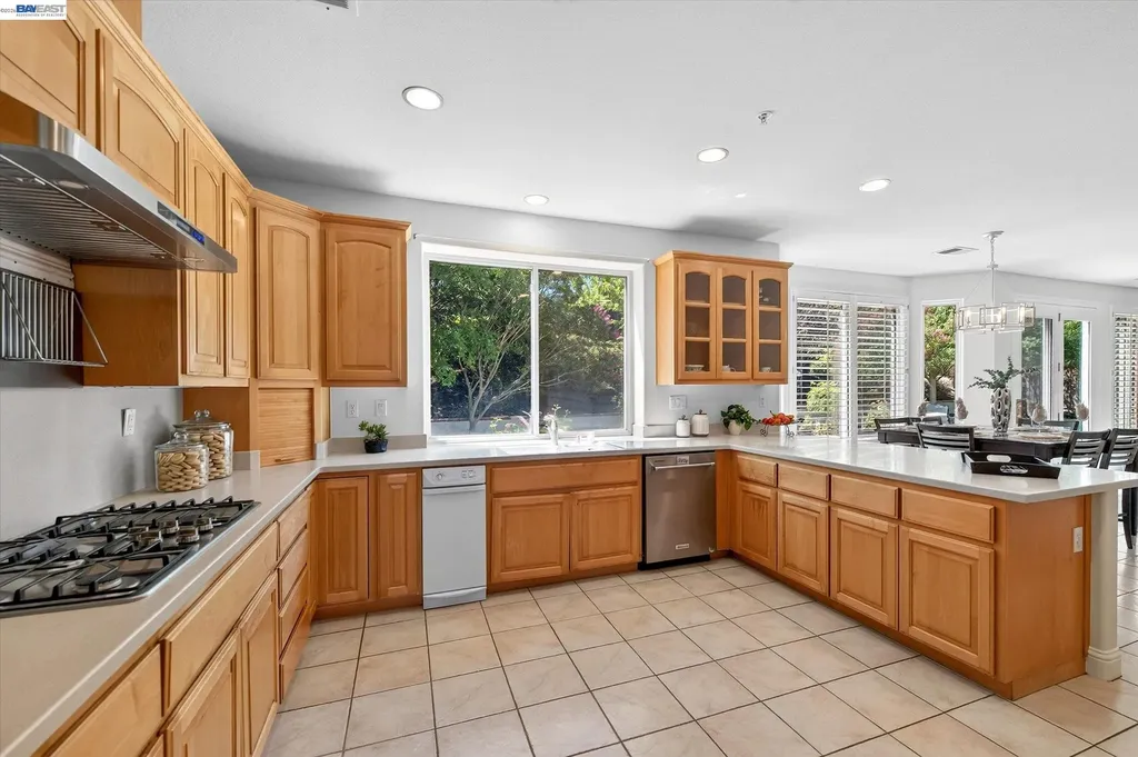 3325 Medallion Court Pleasanton CA 94588