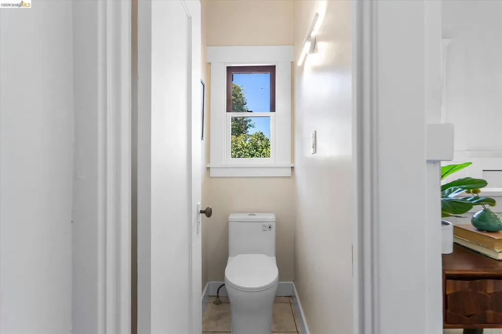 3107 Central Avenue Alameda CA 94501