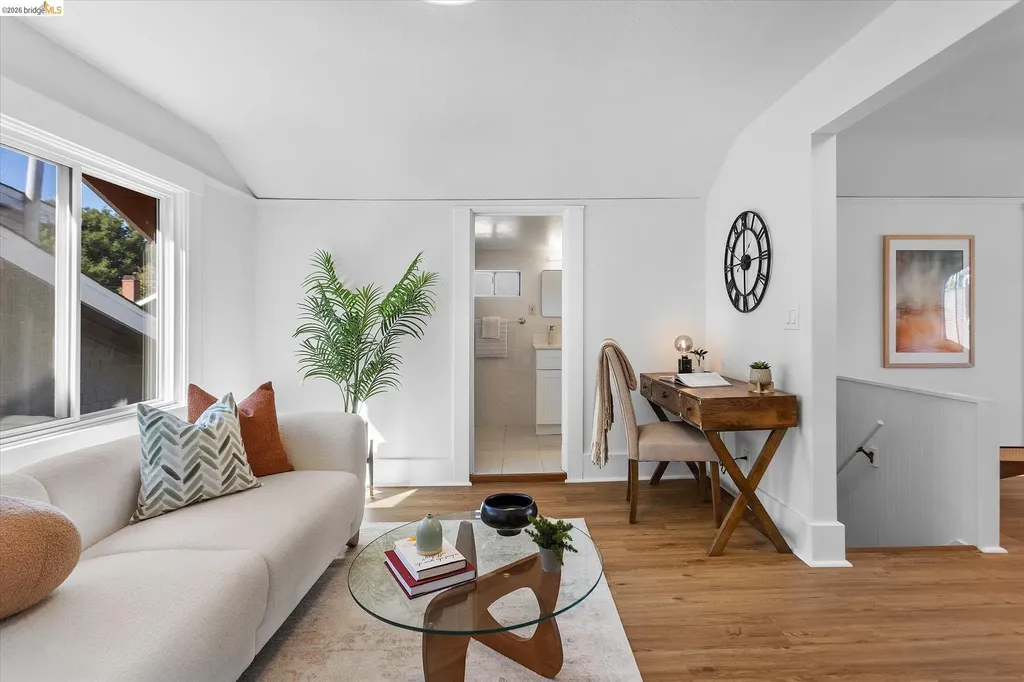 3107 Central Avenue Alameda CA 94501