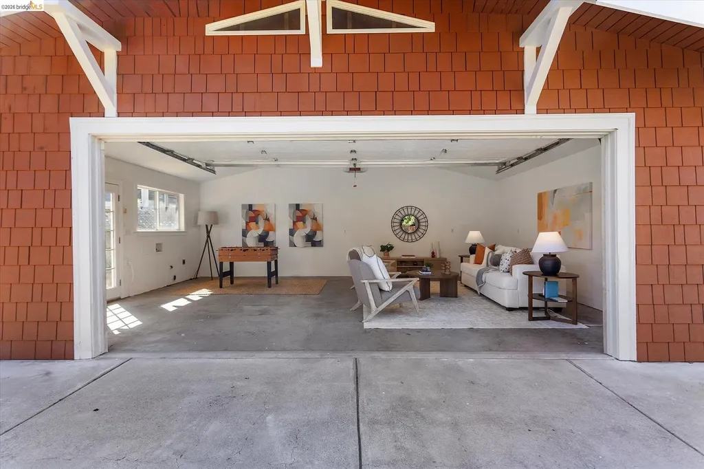 3107 Central Avenue Alameda CA 94501