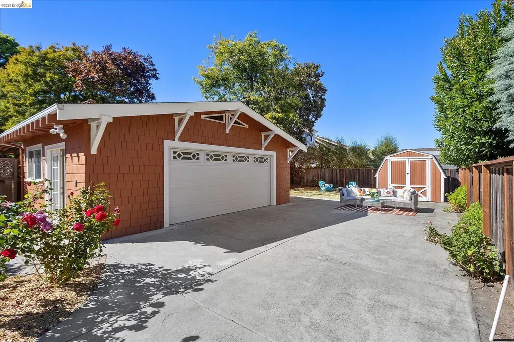 3107 Central Avenue Alameda CA 94501