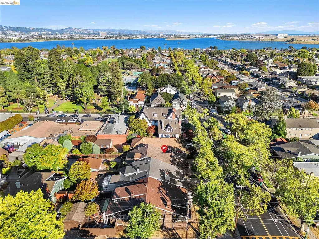 3107 Central Avenue Alameda CA 94501