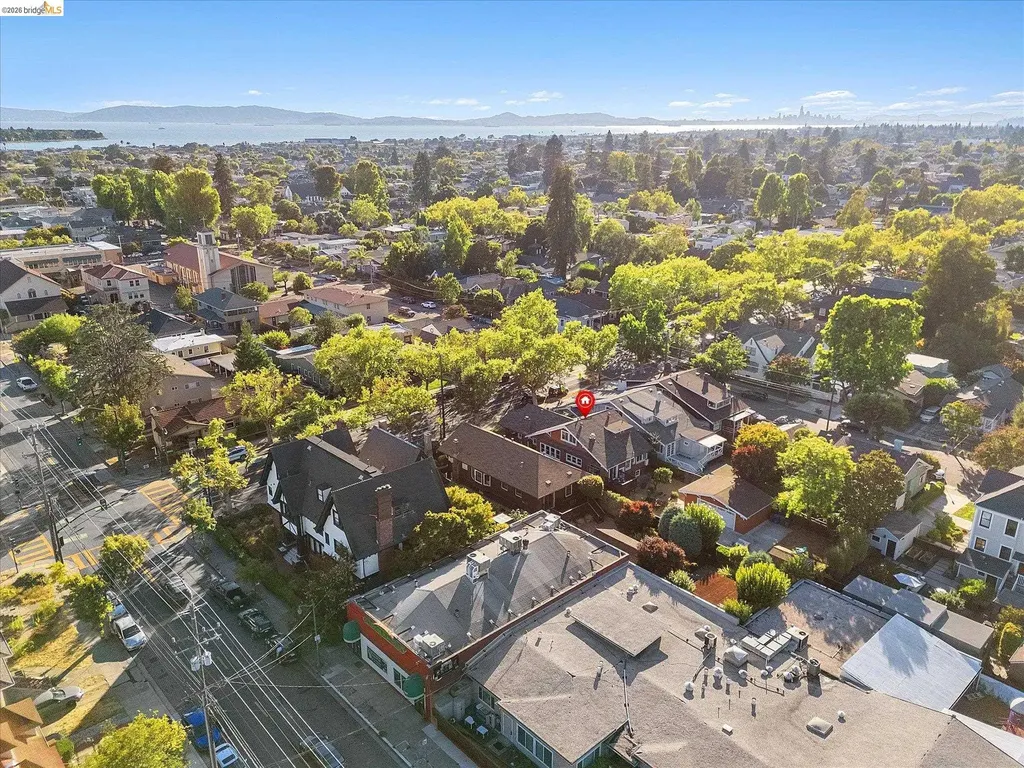 3107 Central Avenue Alameda CA 94501