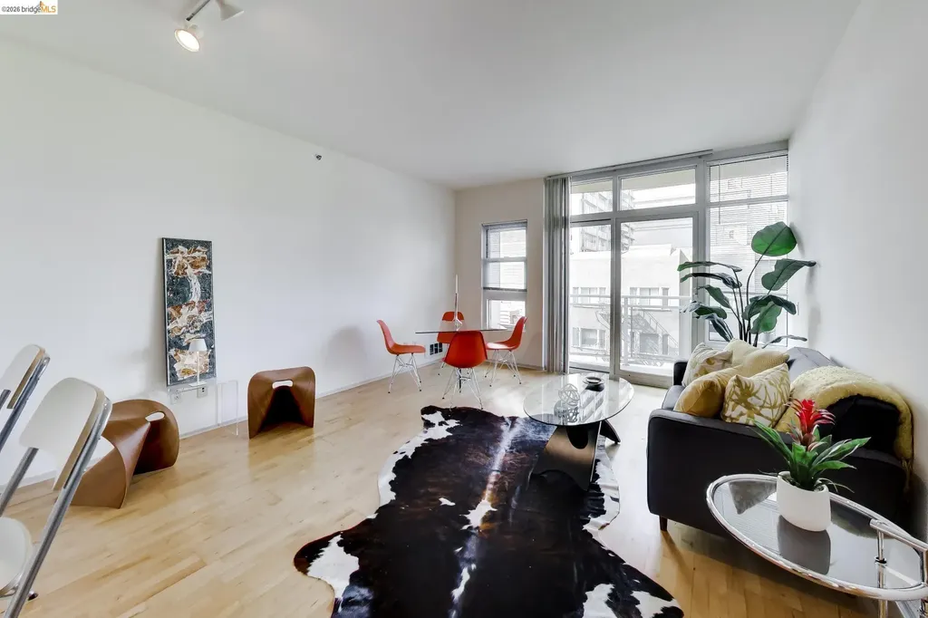 1 Lakeside Drive Oakland CA 94612