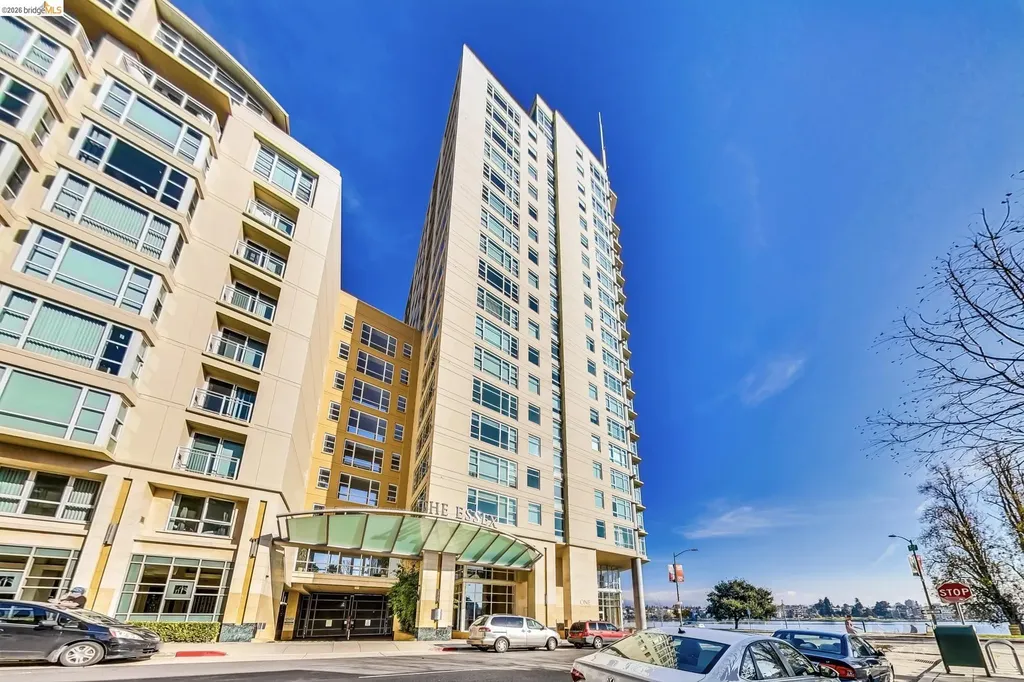 1 Lakeside Drive Oakland CA 94612