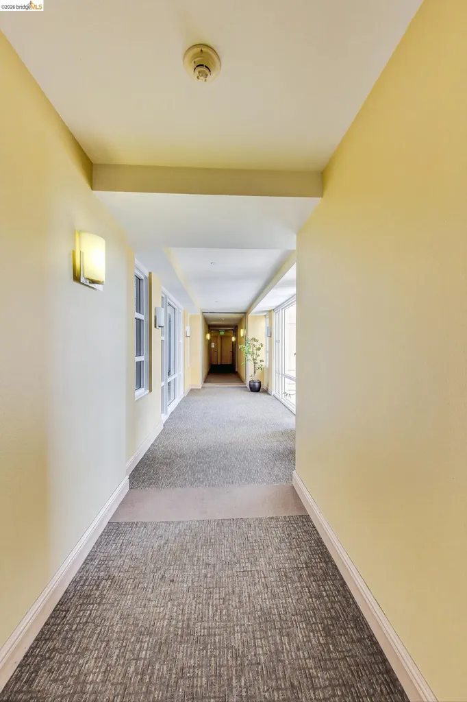 1 Lakeside Drive Oakland CA 94612