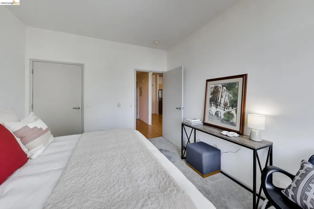 1 Lakeside Drive Oakland CA 94612