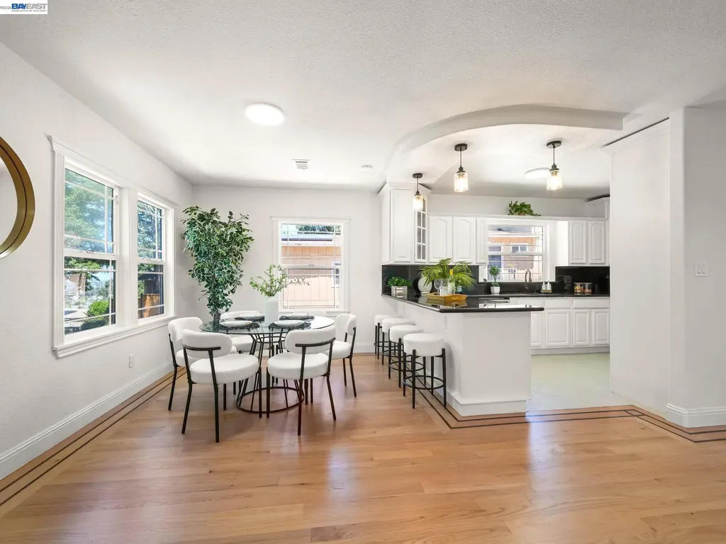 7974 Hillmont Drive Oakland CA 94605