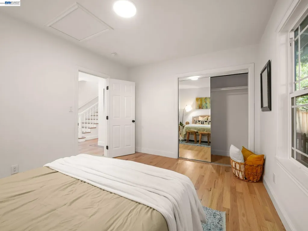 7974 Hillmont Drive Oakland CA 94605