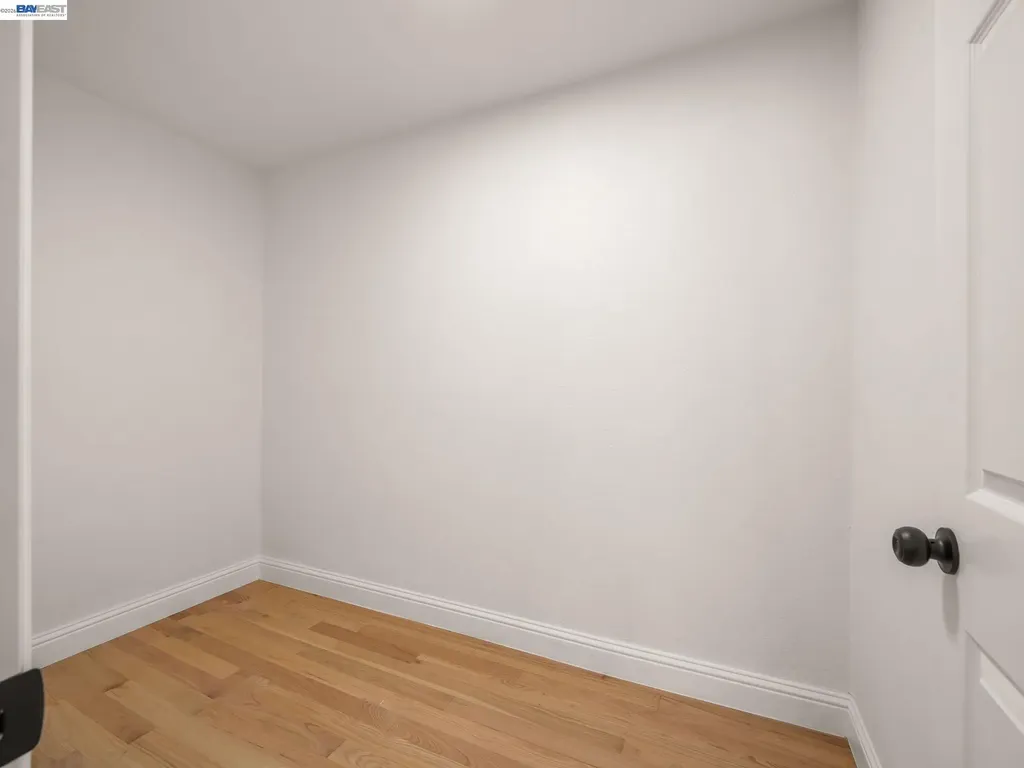 7974 Hillmont Drive Oakland CA 94605