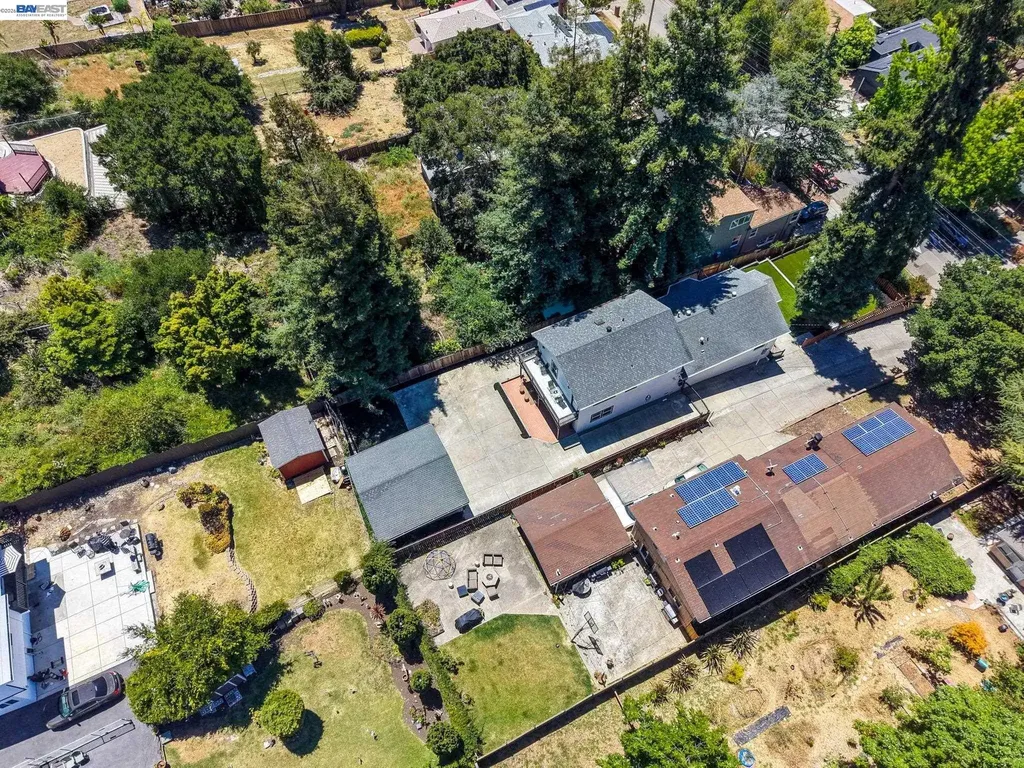 7974 Hillmont Drive Oakland CA 94605
