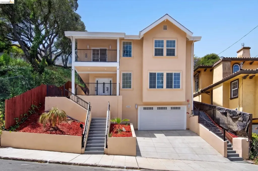 6105 Oakdale Avenue Oakland CA 94605
