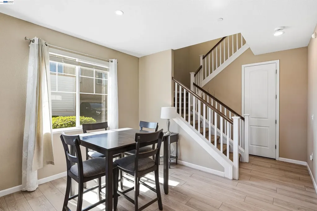 146 Halsey Way Pittsburg CA 94565