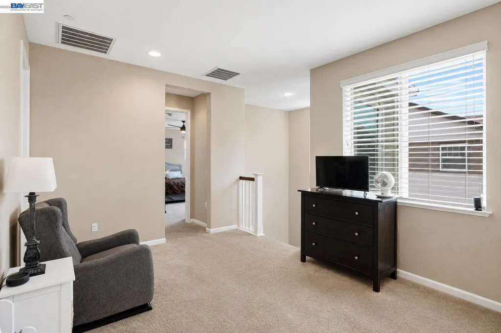 146 Halsey Way Pittsburg CA 94565