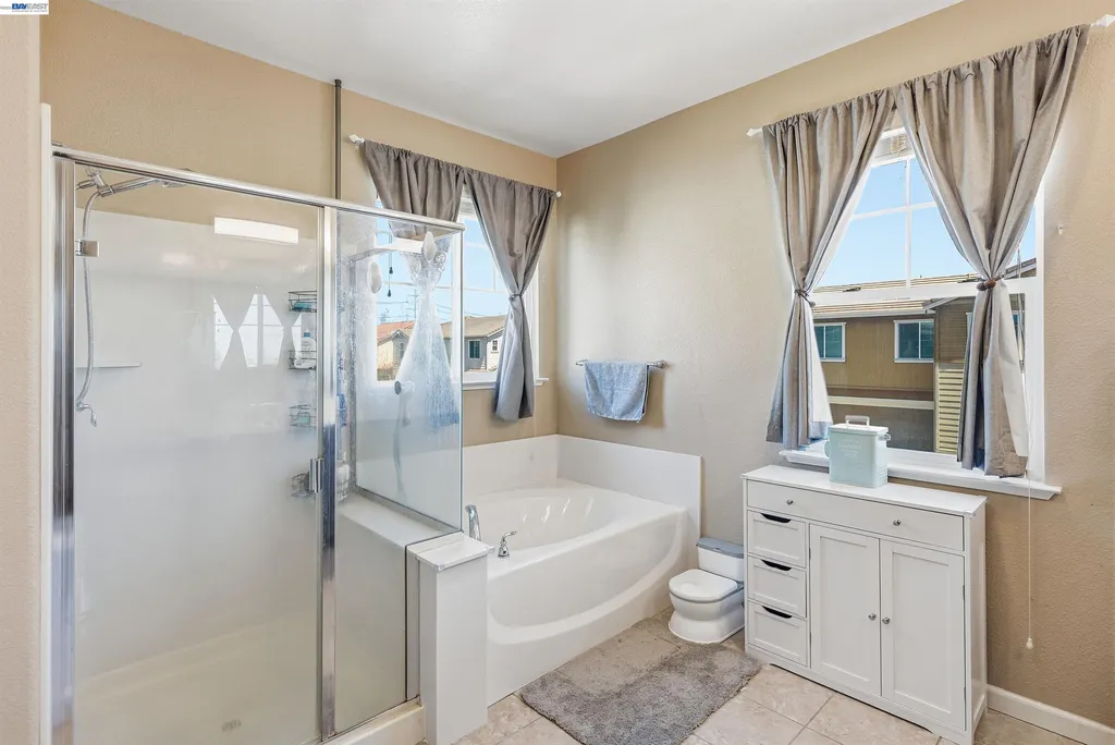 146 Halsey Way Pittsburg CA 94565