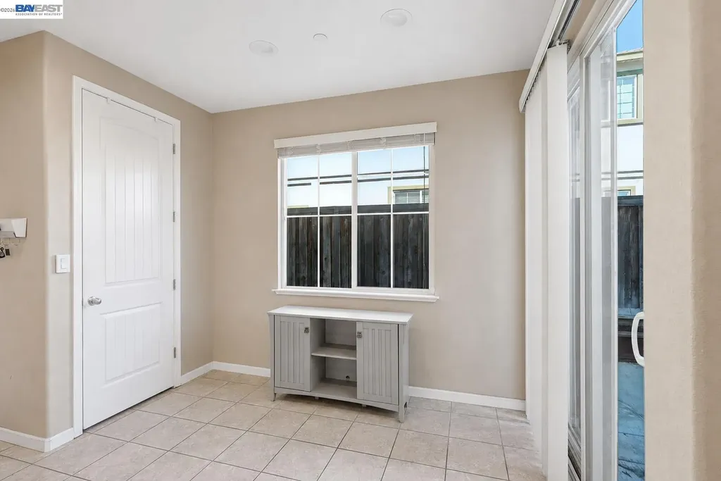 146 Halsey Way Pittsburg CA 94565