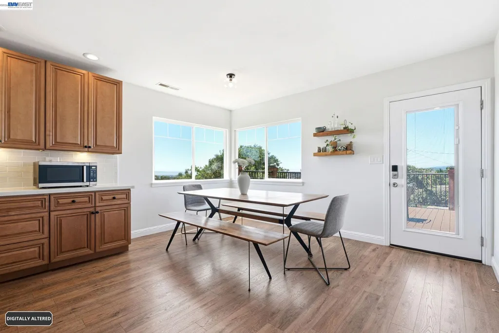 3212 D Hayward CA 94541