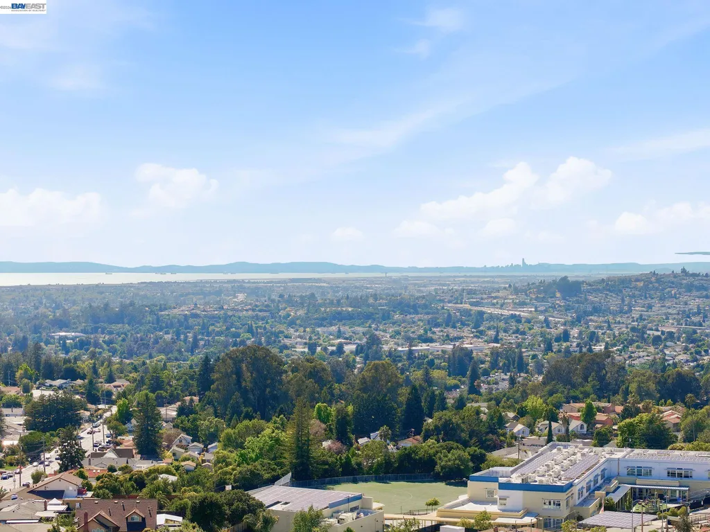 3212 D Hayward CA 94541