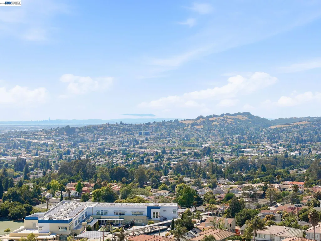 3212 D Hayward CA 94541