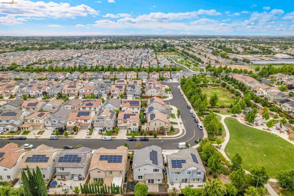 184 Scott Creek Way Brentwood CA 94513