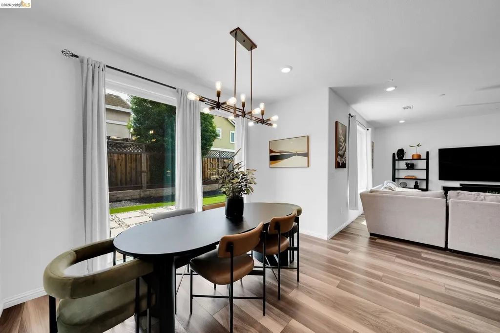 184 Scott Creek Way Brentwood CA 94513