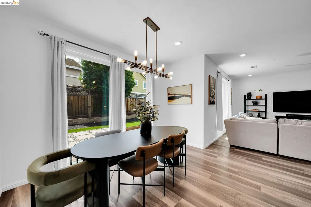 184 Scott Creek Way Brentwood CA 94513