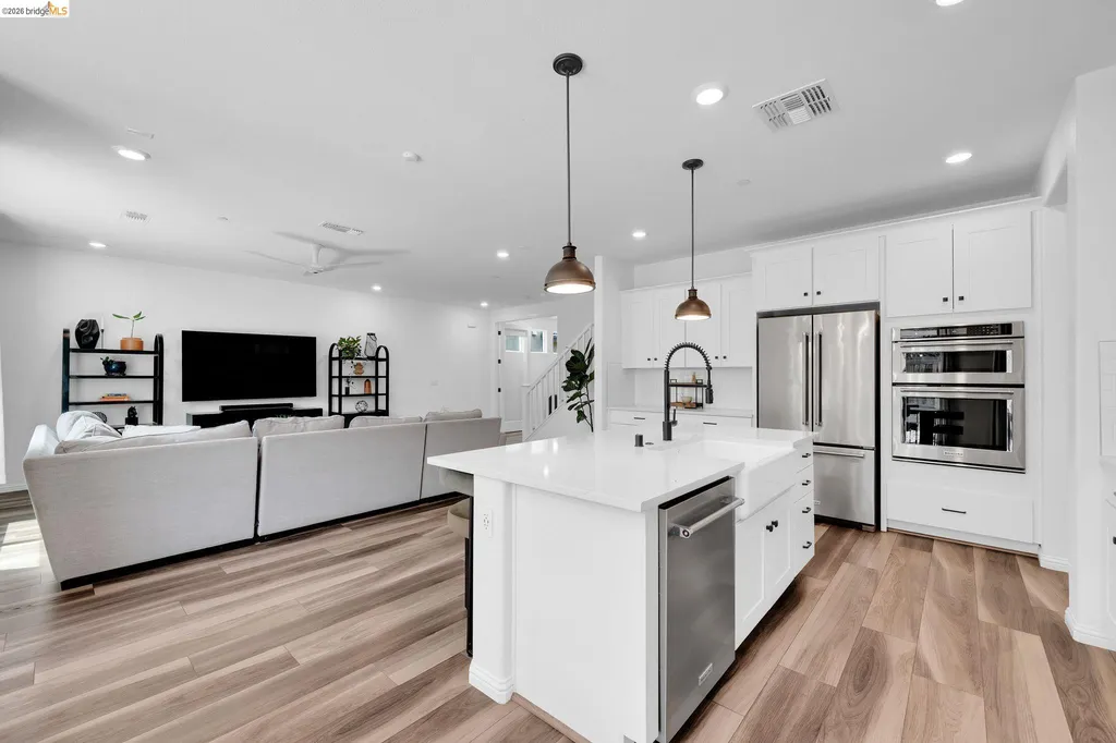 184 Scott Creek Way Brentwood CA 94513