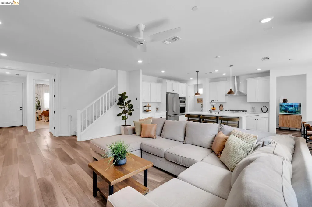 184 Scott Creek Way Brentwood CA 94513