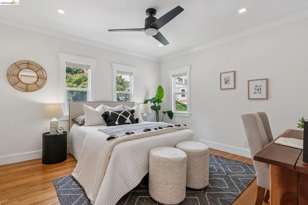 815 Portal Avenue Oakland CA 94610